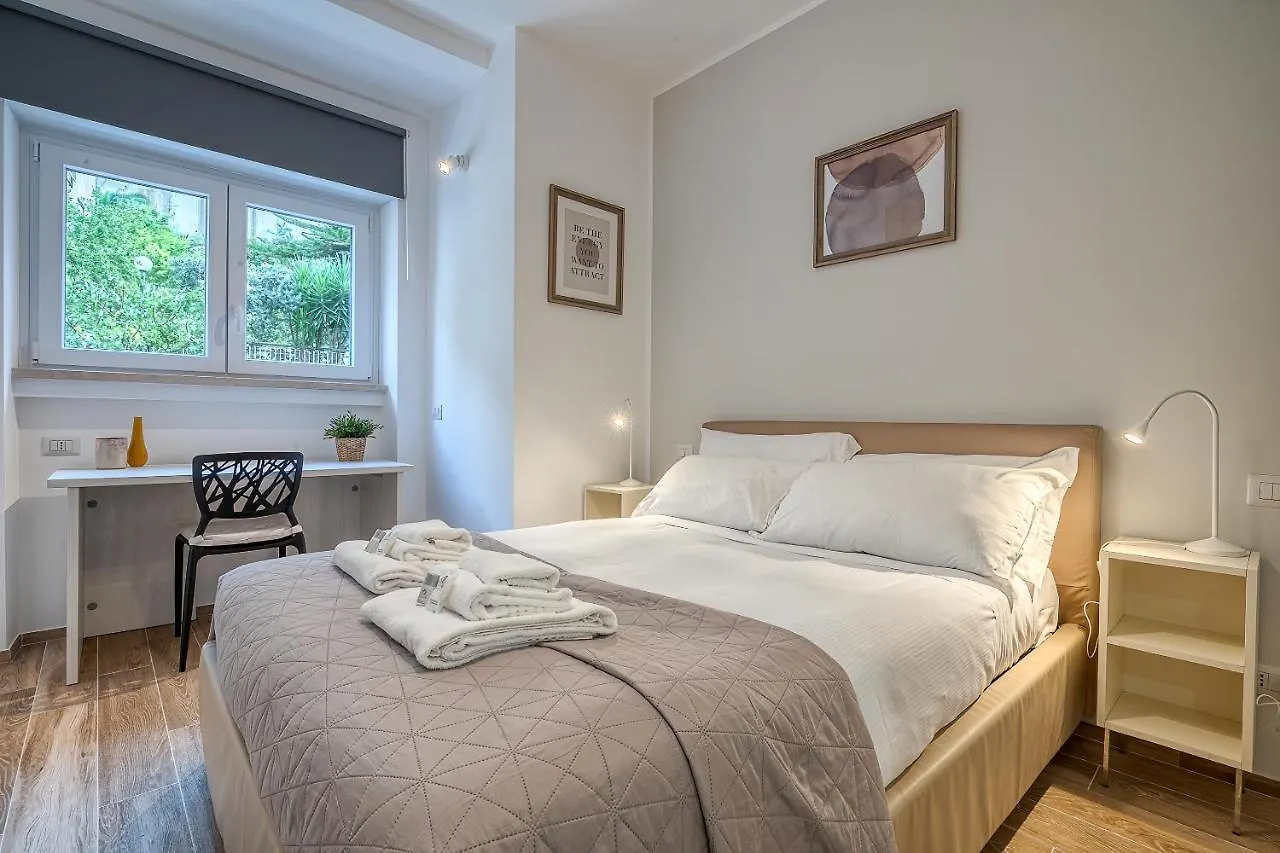 Emily Valles Apartment Saint Peter'S Rom